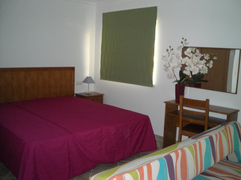 Smy Santa Eulalia Algarve Aparthotel Albufeira Bilik gambar