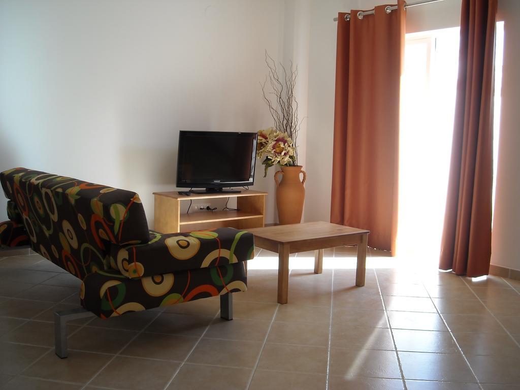 Smy Santa Eulalia Algarve Aparthotel Albufeira Bilik gambar